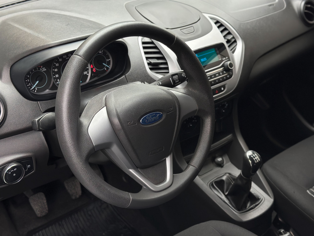 Ford Ka Hatch Branco