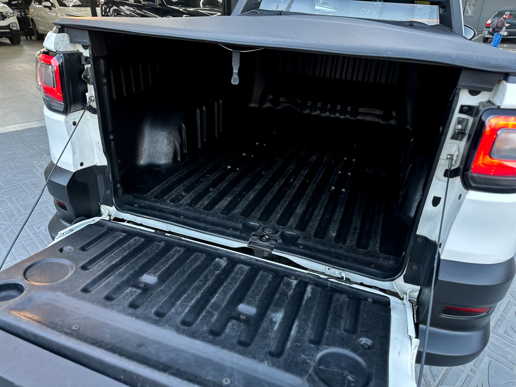 Fiat Strada Branco