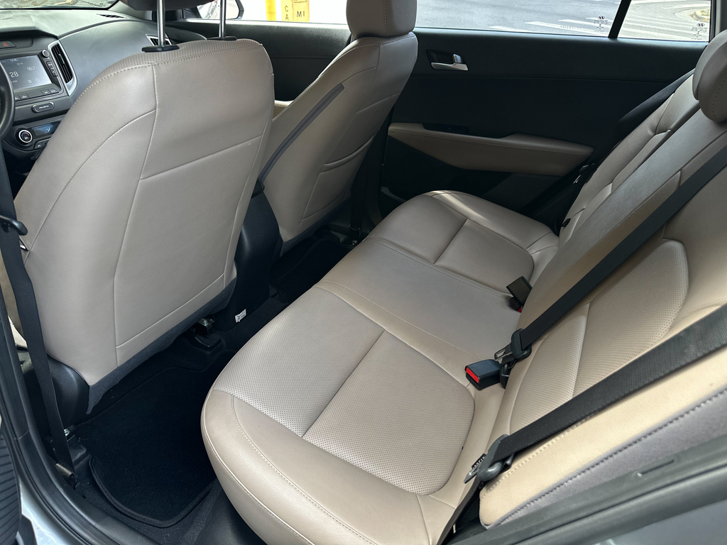 Hyundai Creta Cinza