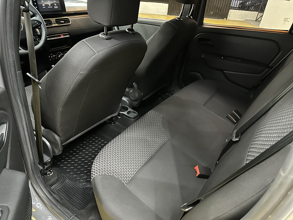 Renault Oroch Cinza