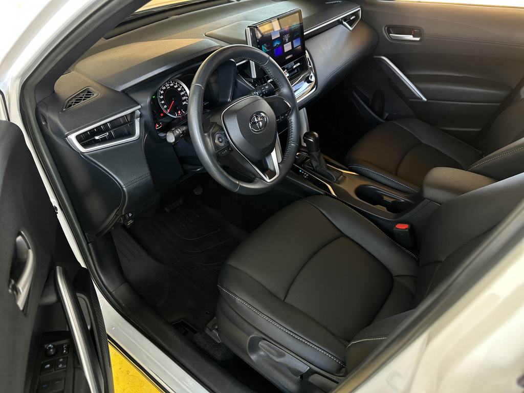 Toyota Corolla Cross Branco