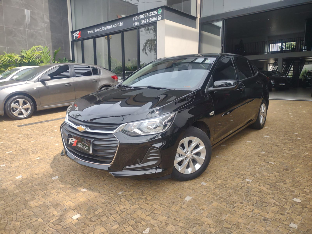Chevrolet Onix Sedan Preto