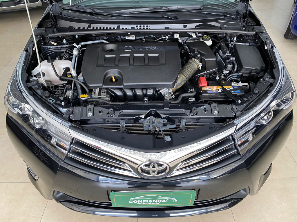 Toyota Corolla Preto