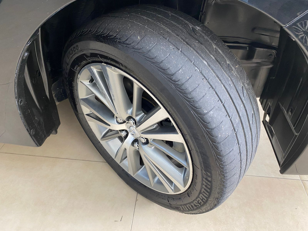 Toyota Corolla Preto