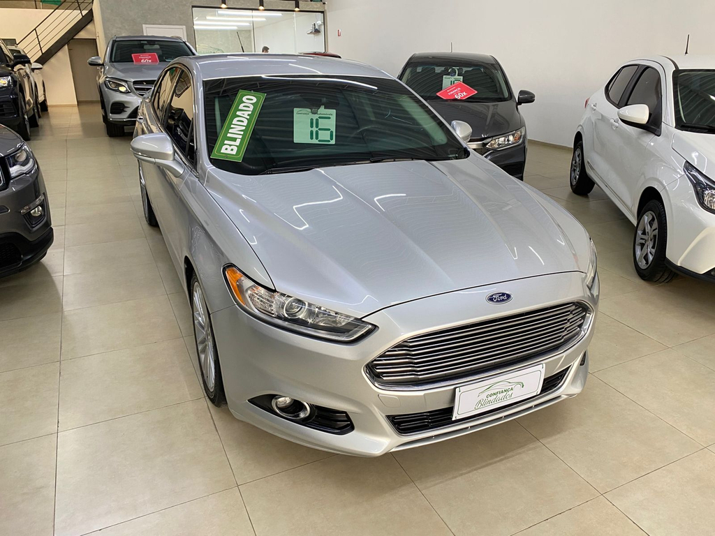 Ford Fusion Prata