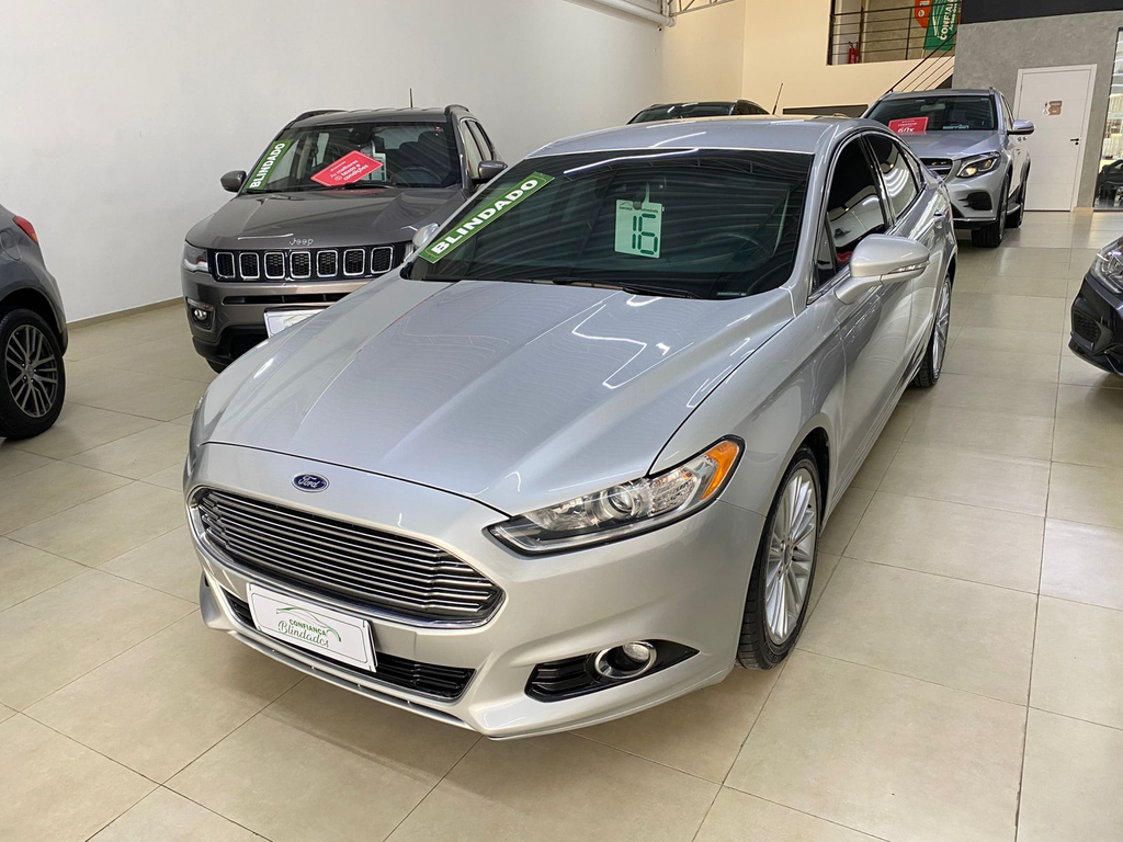 Ford Fusion Prata