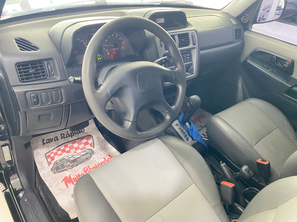 Mitsubishi Pajero TR4 Preto