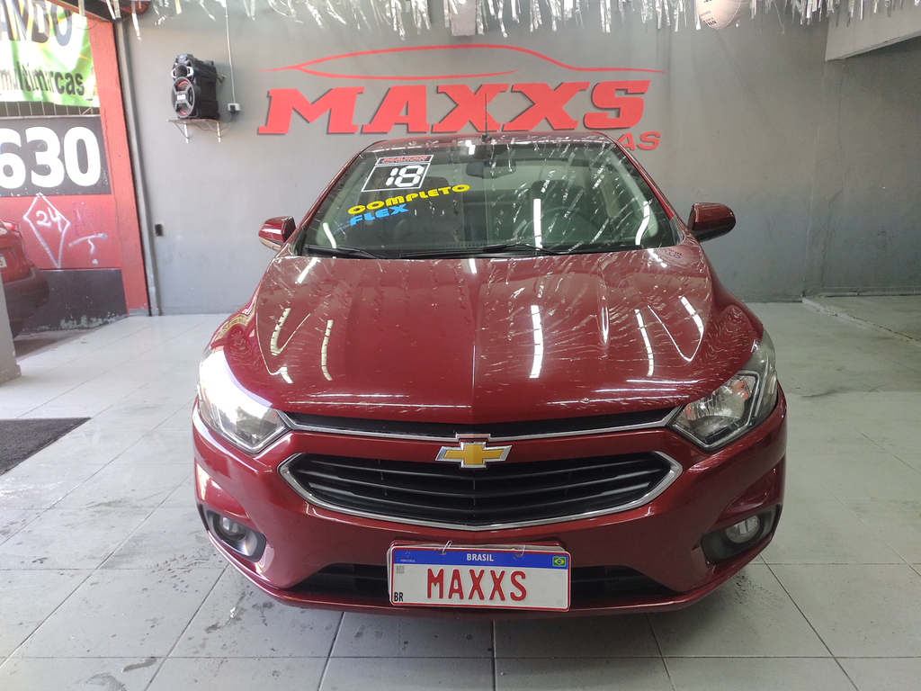 Chevrolet Prisma Vermelho