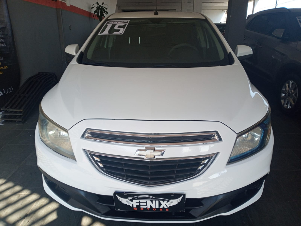 Chevrolet Onix Branco