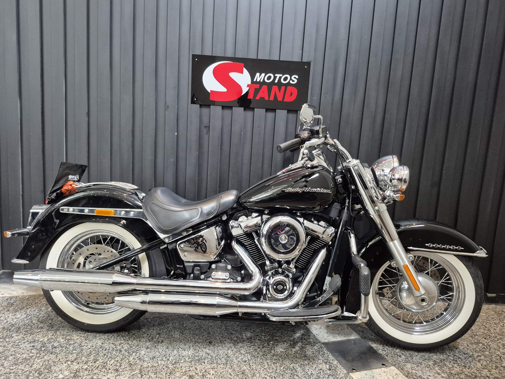 foto do veículo Harley-Davidson Softail DELUXE FLDE
