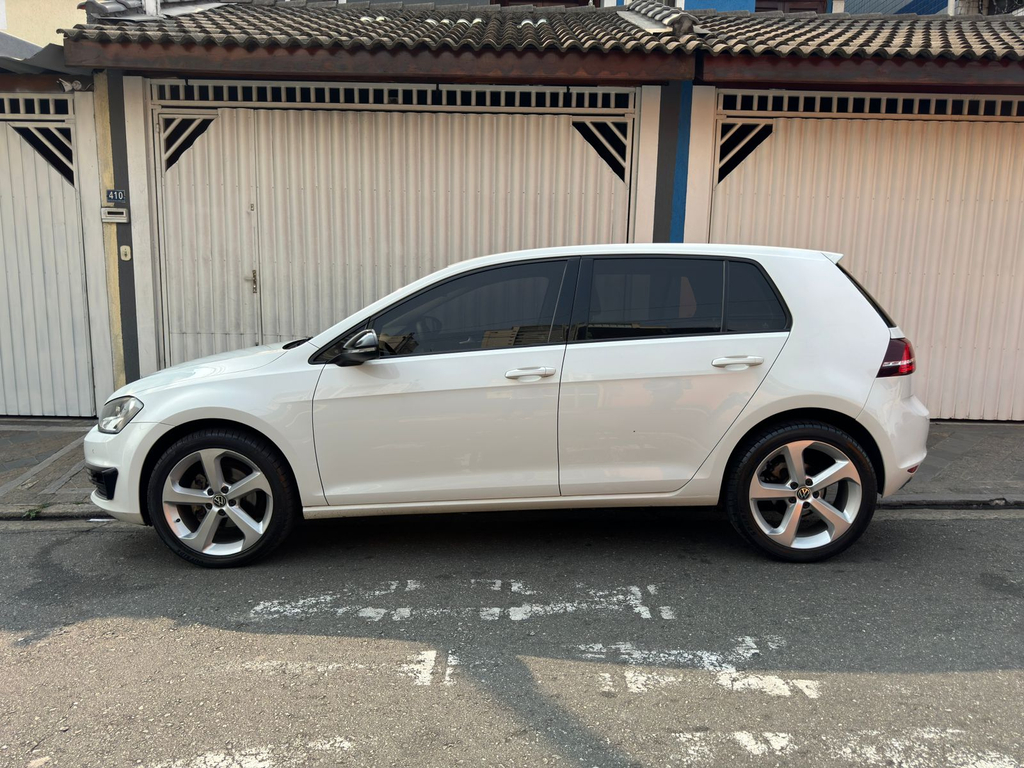 Volkswagen Golf Branco