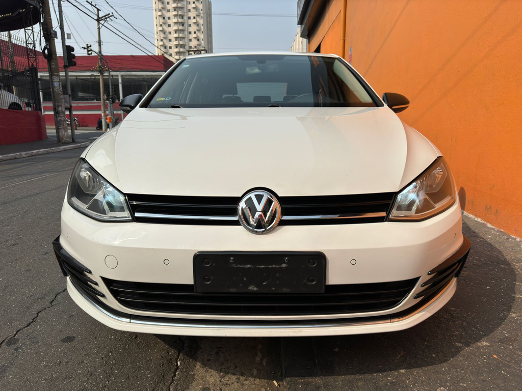Volkswagen Golf Branco