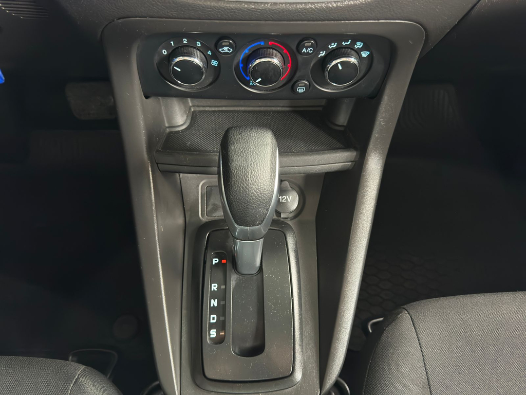 Ford Ka Branco