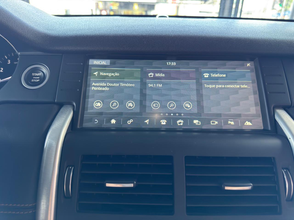 Land Rover Discovery Sport Branco