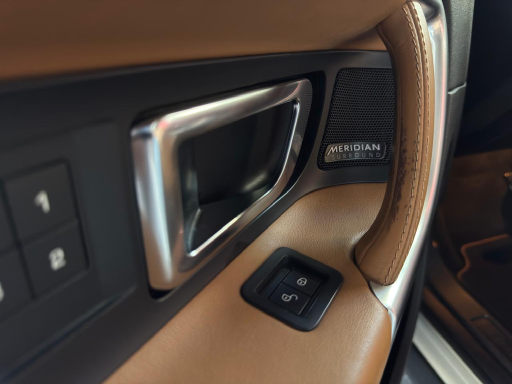 Land Rover Discovery Sport Branco