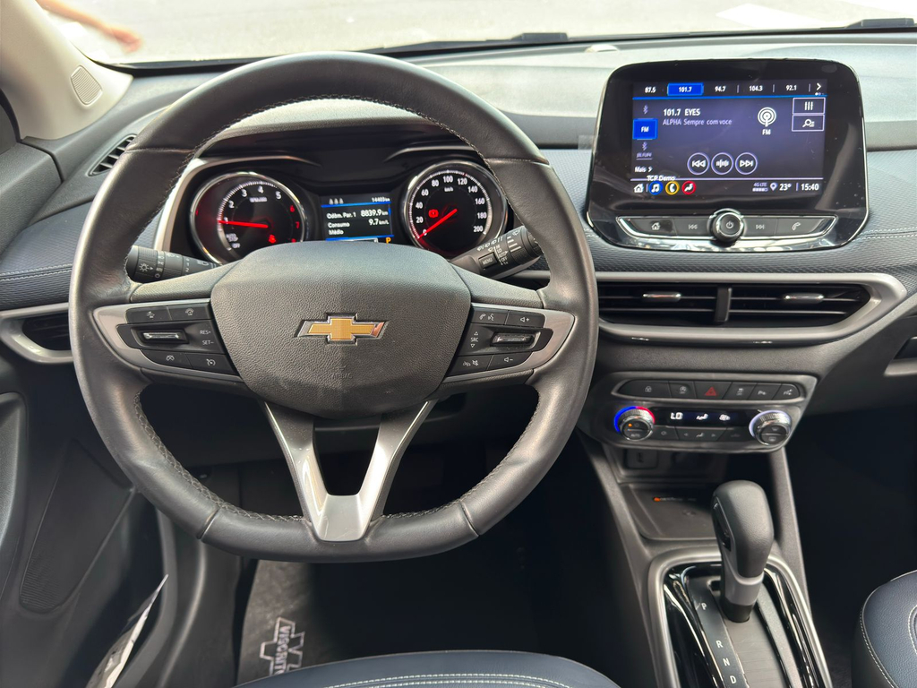 Chevrolet Tracker Cinza