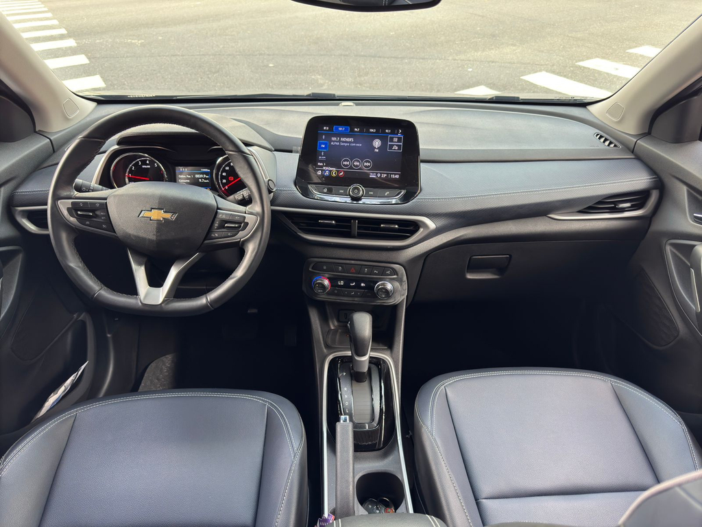 Chevrolet Tracker Cinza