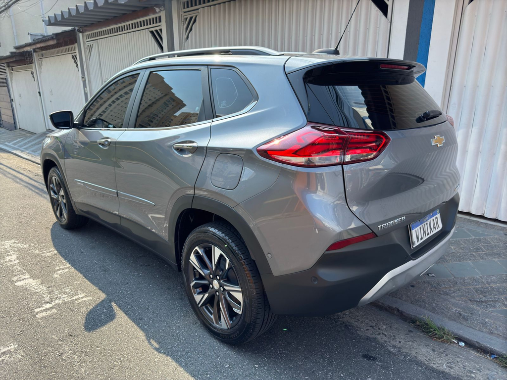 Chevrolet Tracker Cinza