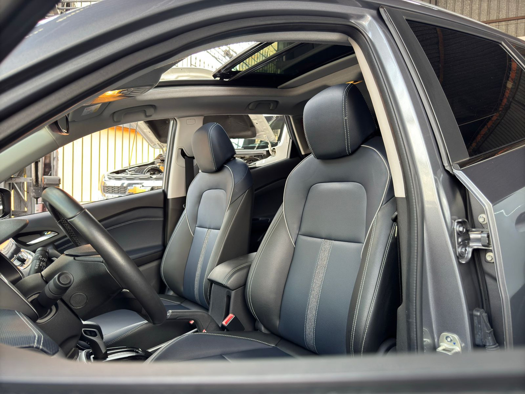 Chevrolet Tracker Cinza