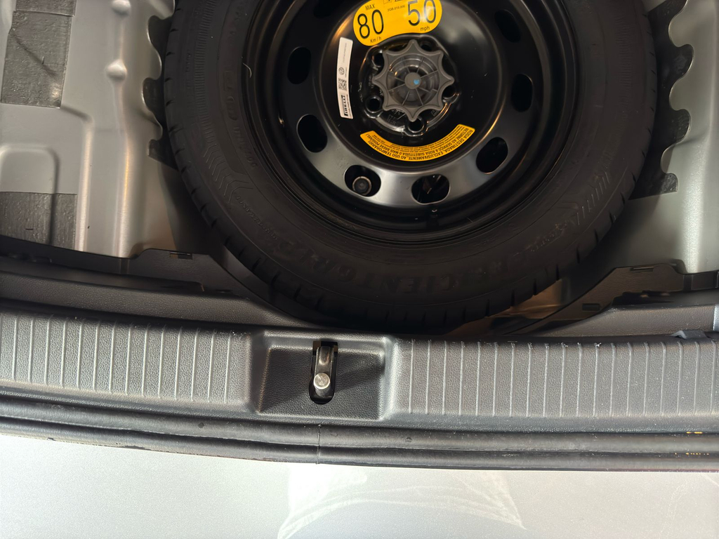 Volkswagen T-Cross Prata
