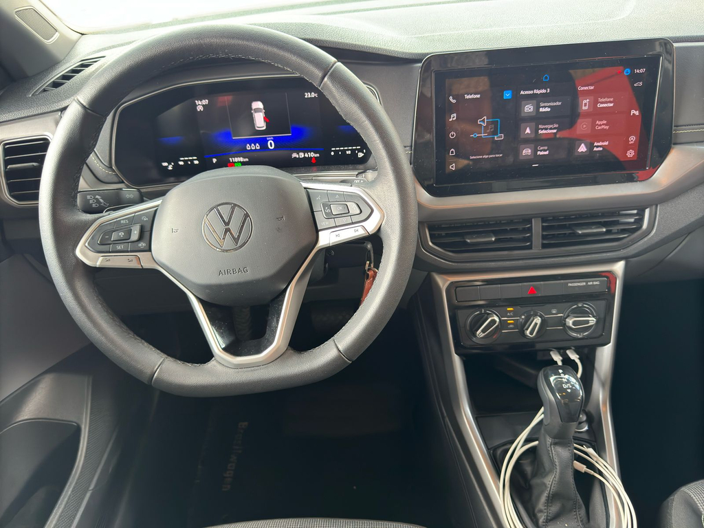 Volkswagen T-Cross Prata