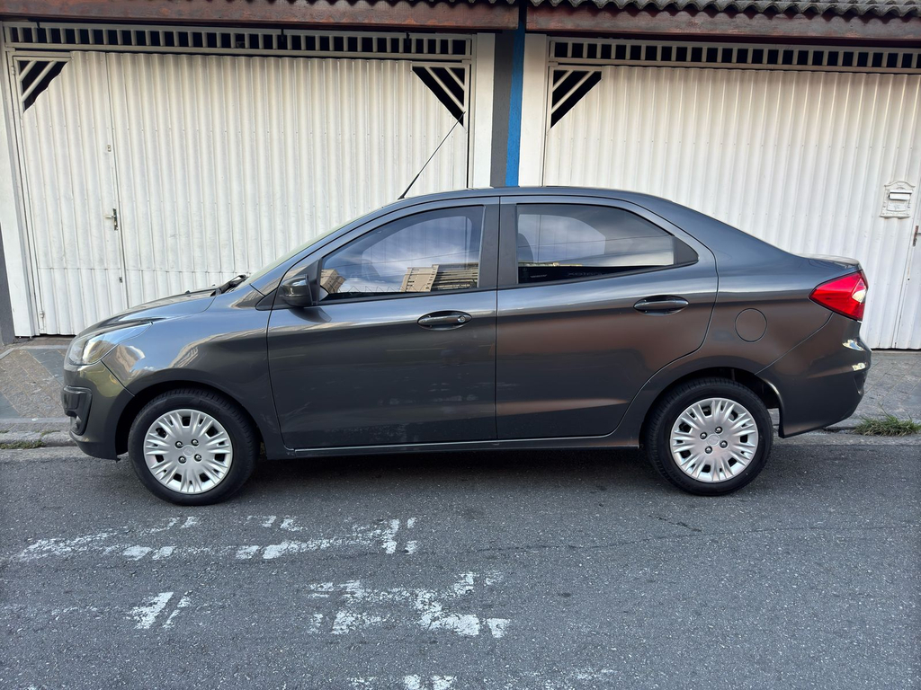 Ford Ka Cinza