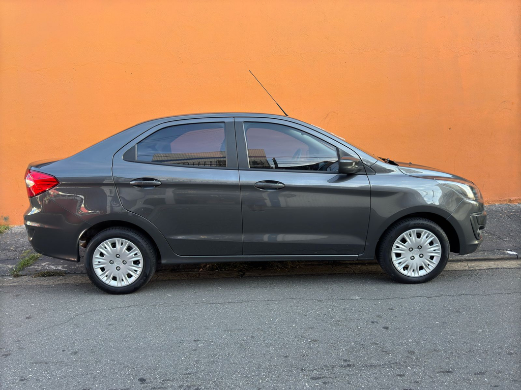 Ford Ka Cinza