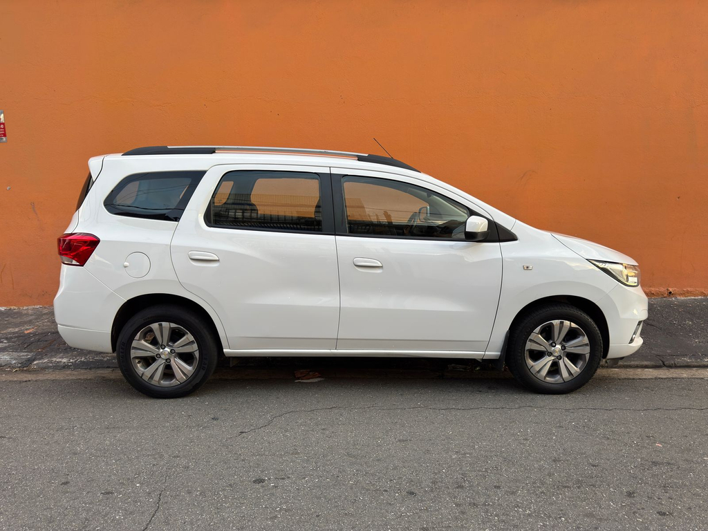 Chevrolet Spin Branco