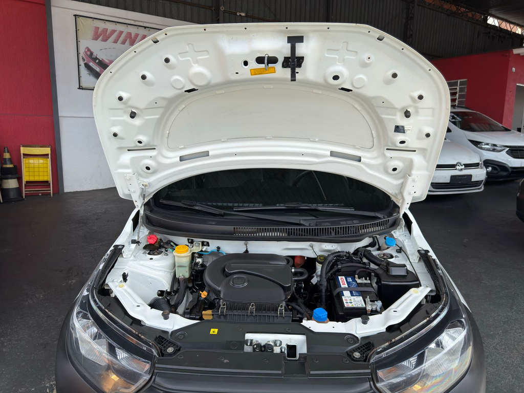 Fiat Strada Branco