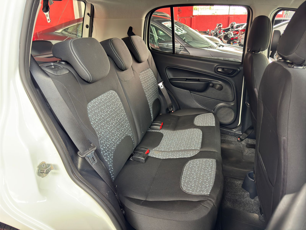 Fiat Uno Branco