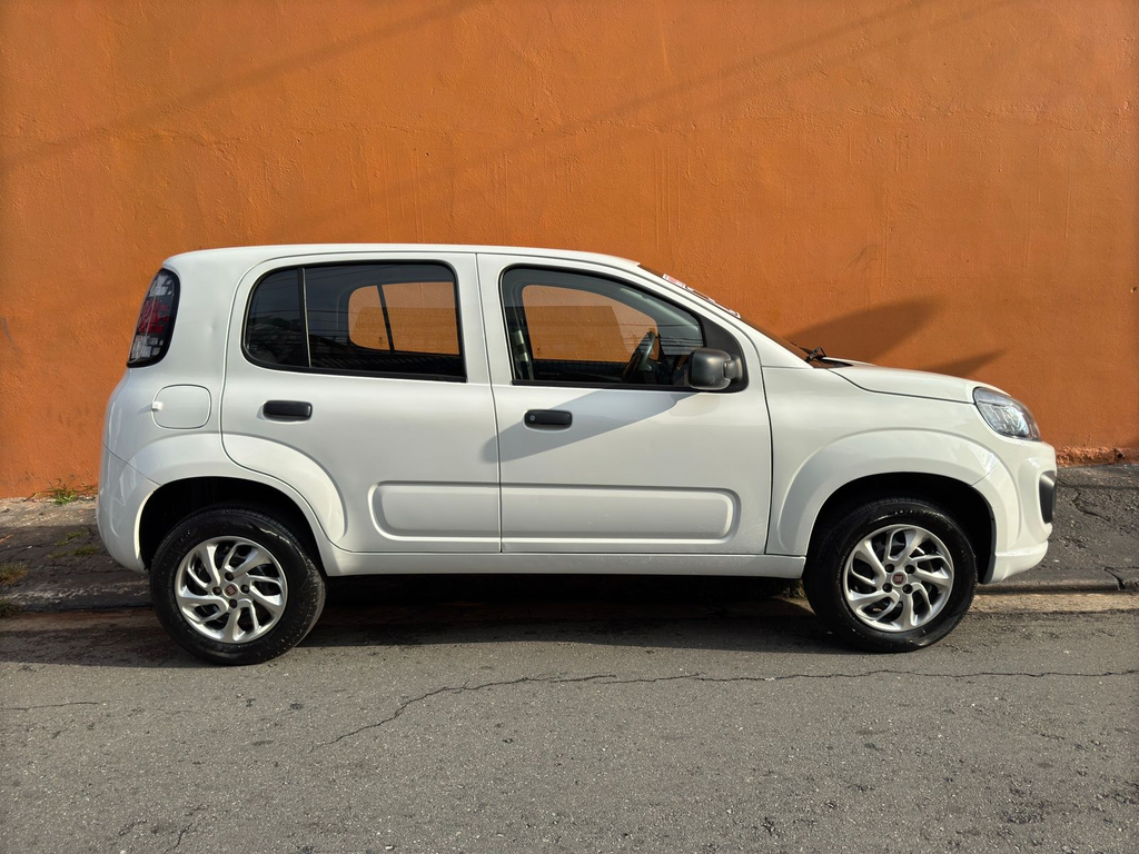 Fiat Uno Branco