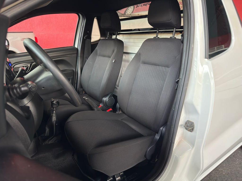 Fiat Strada Branco