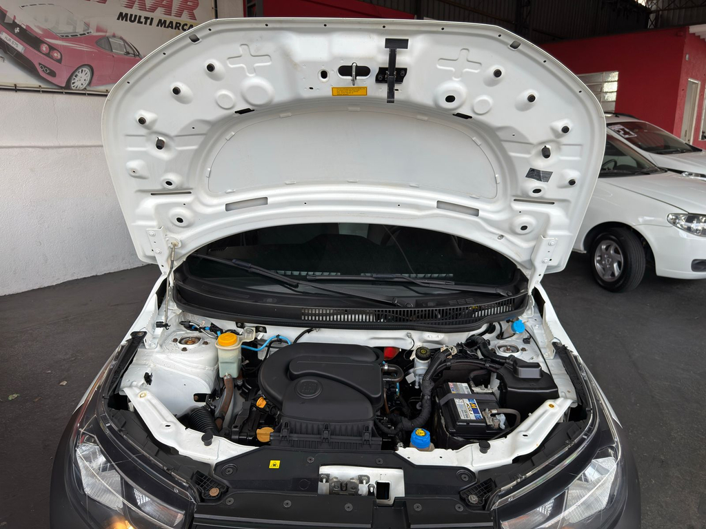 Fiat Strada Branco