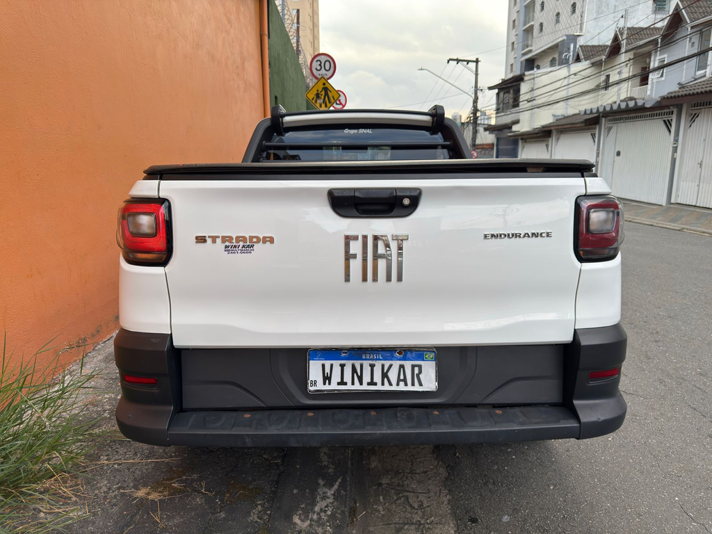 Fiat Strada Branco