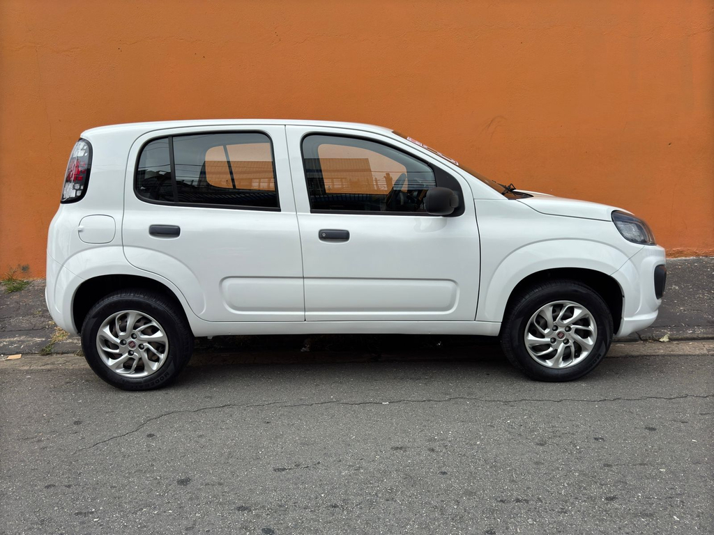 Fiat Uno Branco