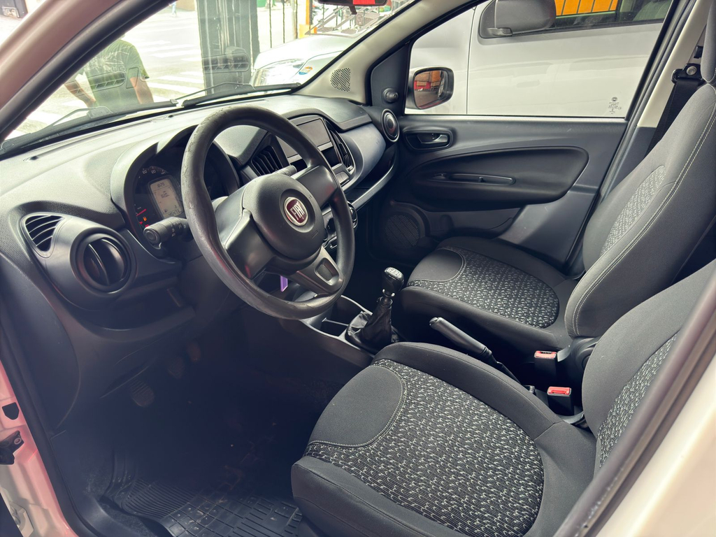 Fiat Uno Branco