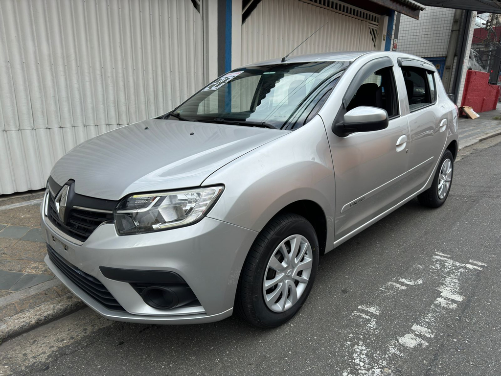 Renault Sandero Prata
