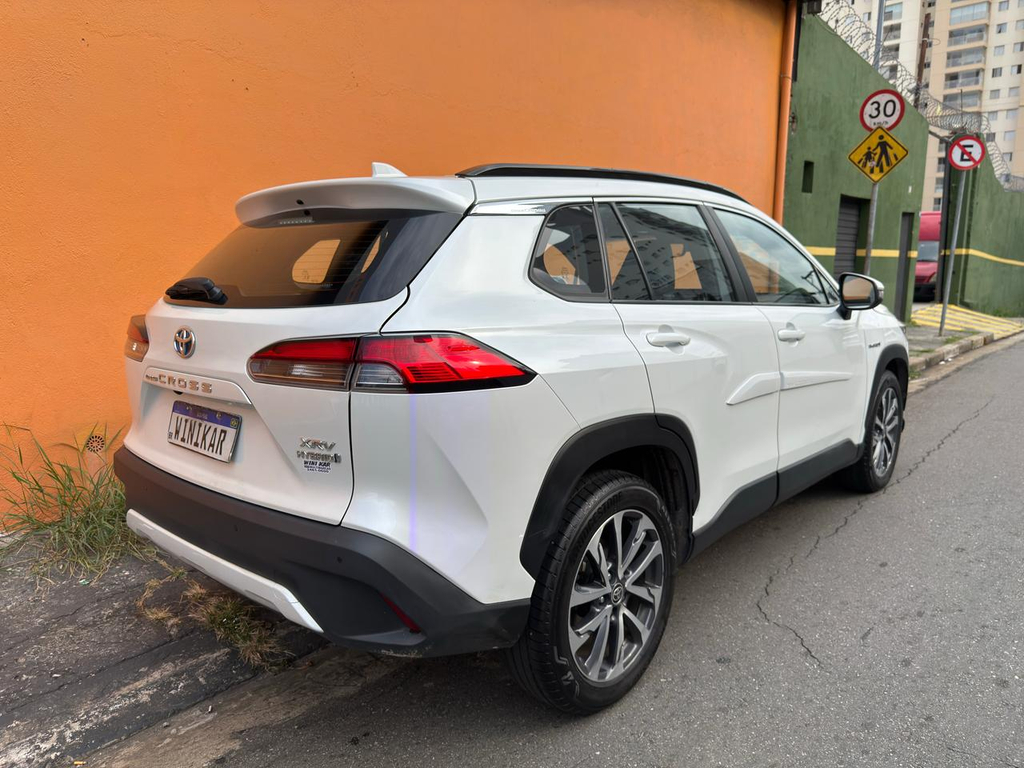 Toyota Corolla Cross Branco