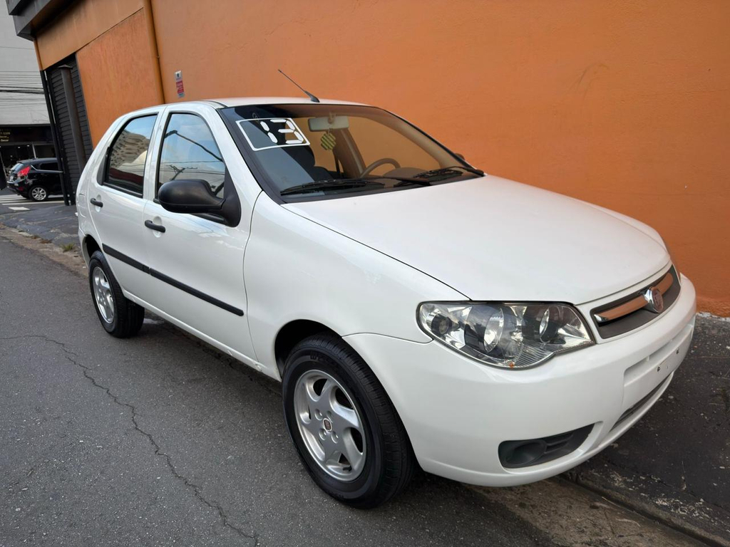 Fiat Palio Branco