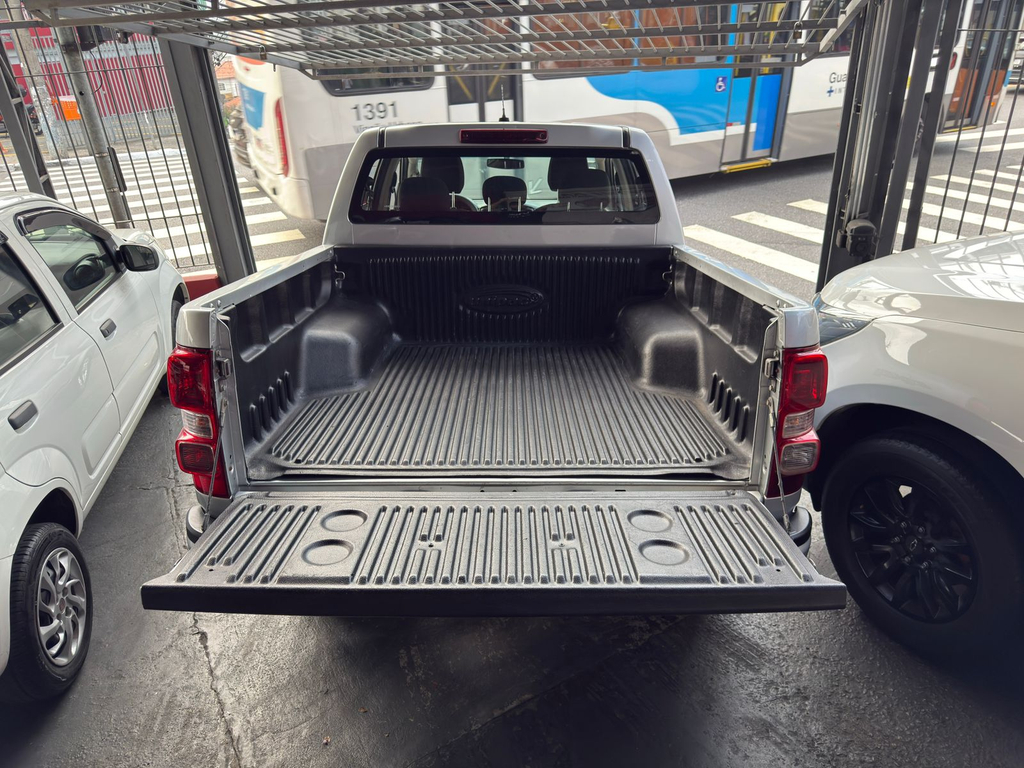 Chevrolet S10 Cabine Dupla Prata