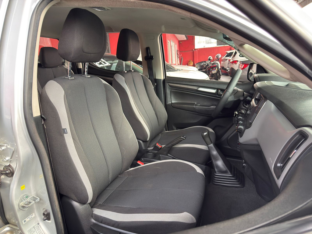 Chevrolet S10 Cabine Dupla Prata