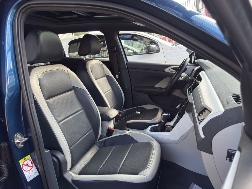 Volkswagen T-Cross Azul