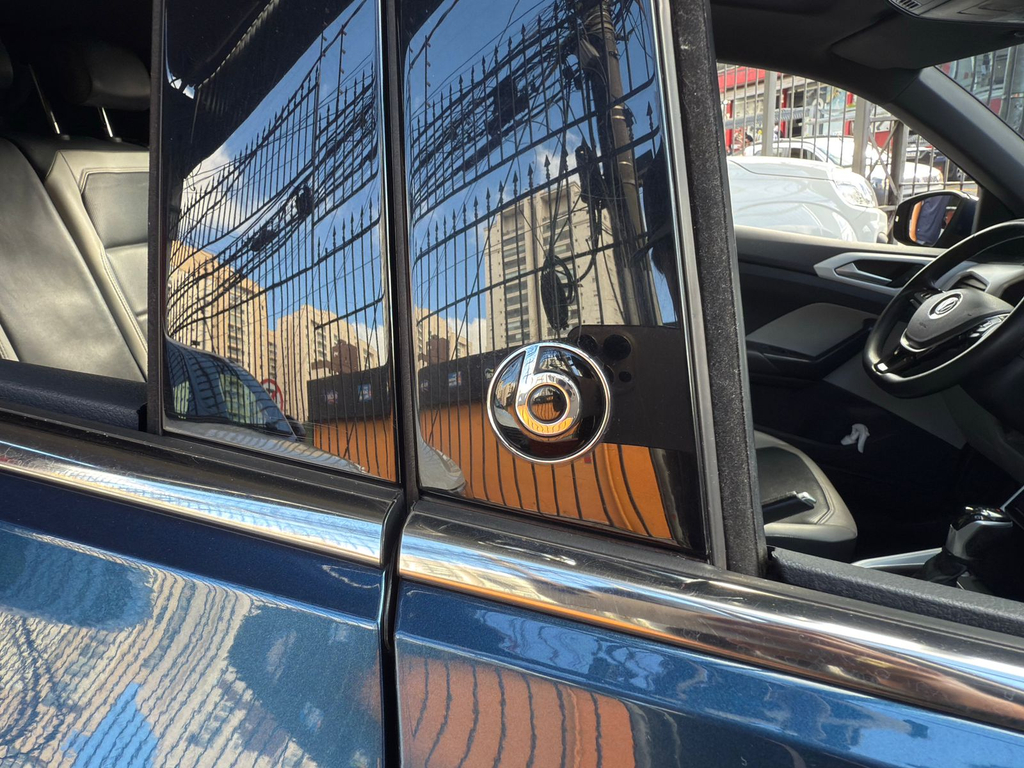 Volkswagen T-Cross Azul