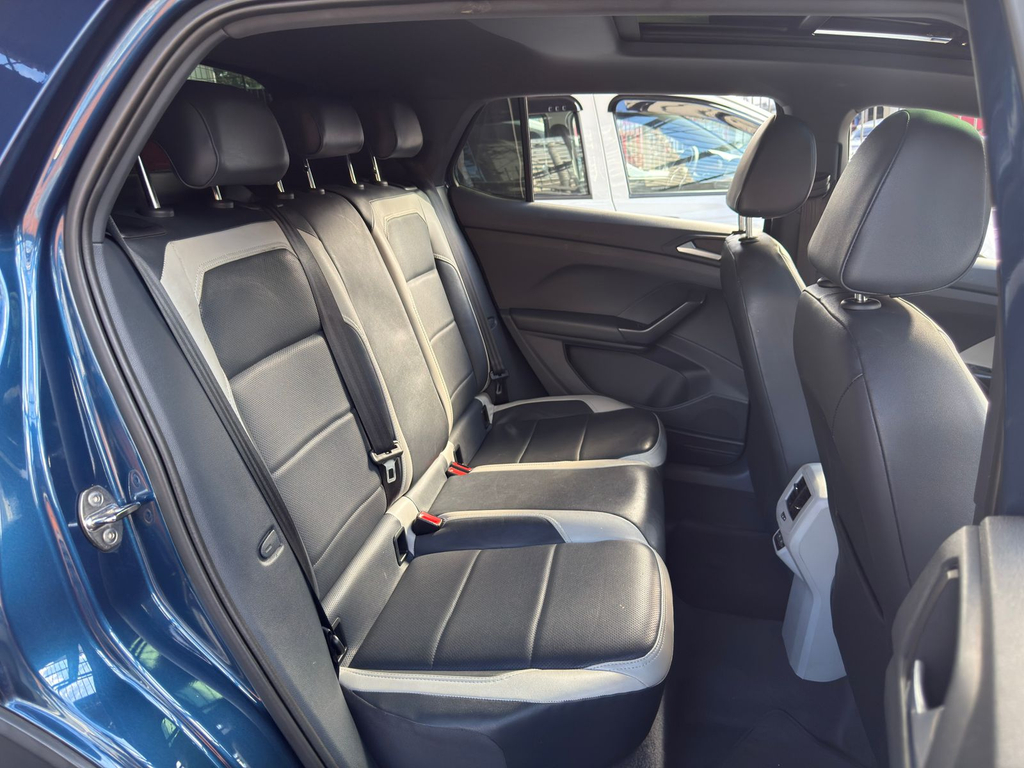 Volkswagen T-Cross Azul