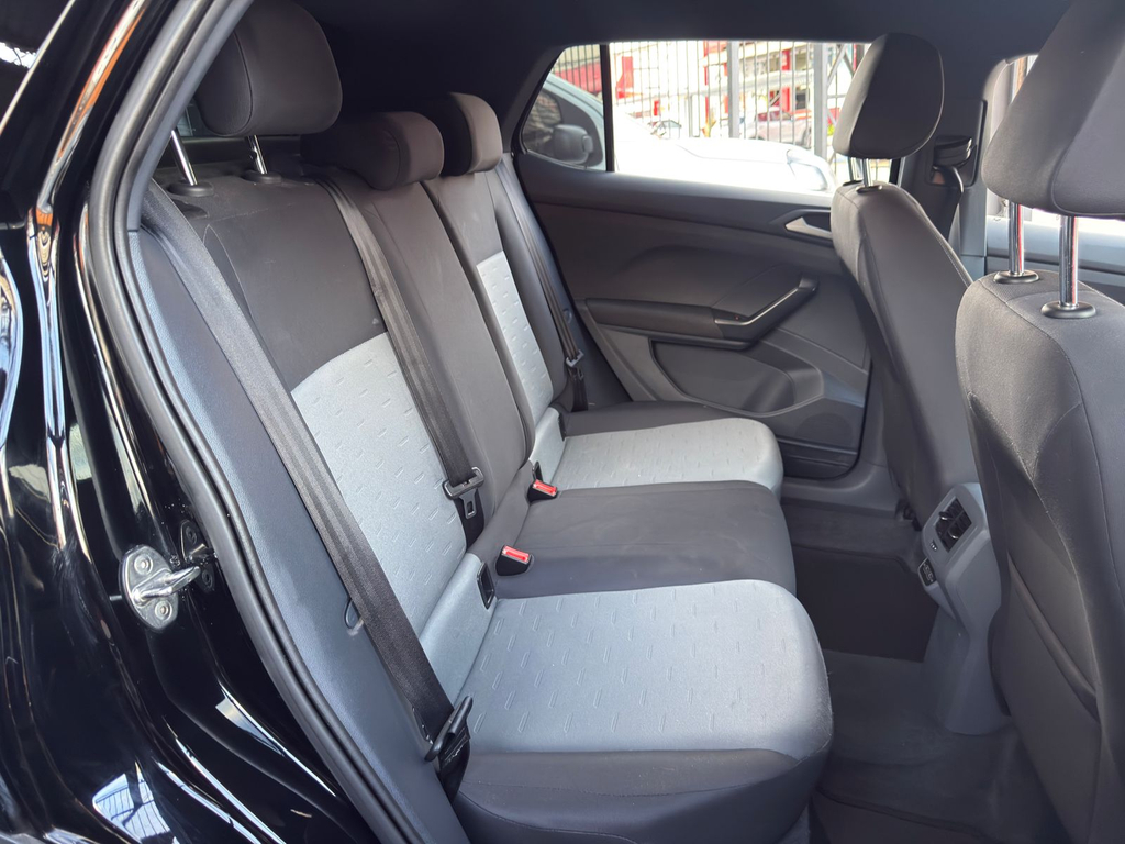 Volkswagen T-Cross Preto