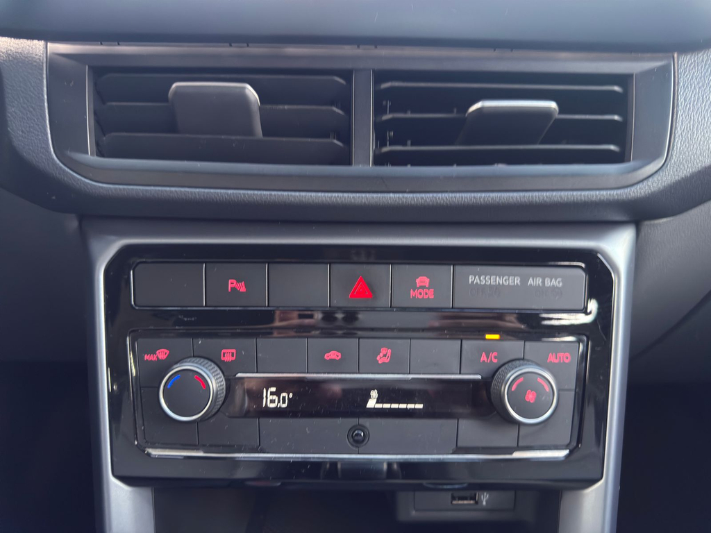 Volkswagen T-Cross Preto