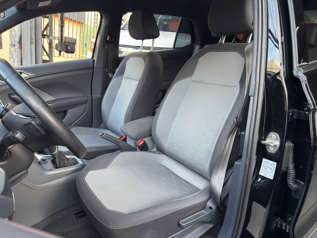 Volkswagen T-Cross Preto