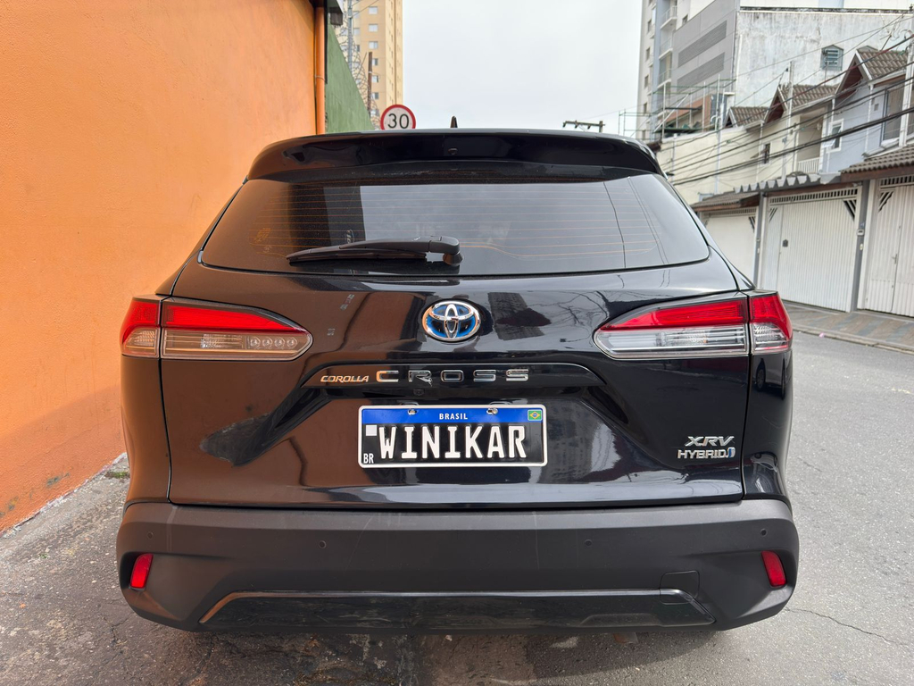 Toyota Corolla Cross Preto