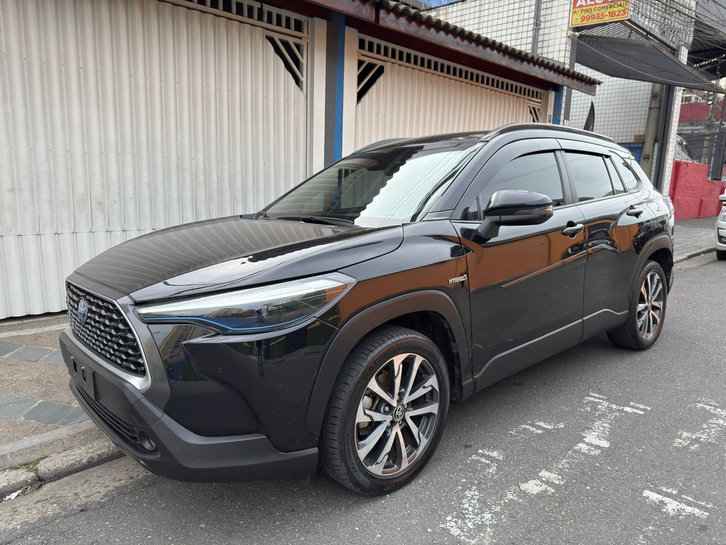 Toyota Corolla Cross Preto