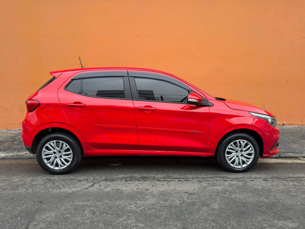 Fiat Argo Vermelho